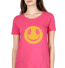 Load image into Gallery viewer, Emoji Headphone Music T-Shirt for Women-Pink-Ektarfa.online
