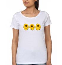 Load image into Gallery viewer, Smiley T-Shirt for Women-White-Ektarfa.online
